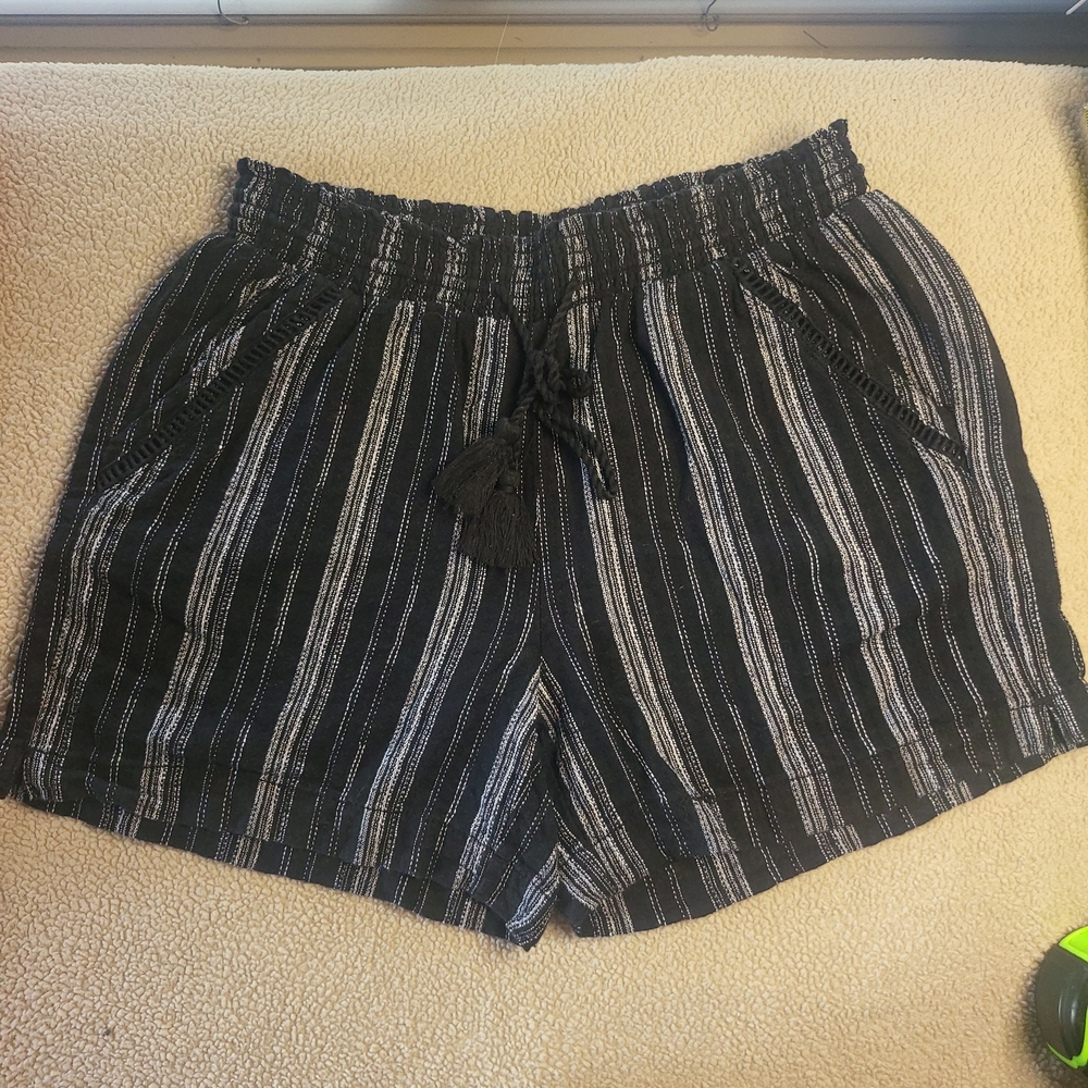 Briggs New York Black and White Striped High Waist Shorts